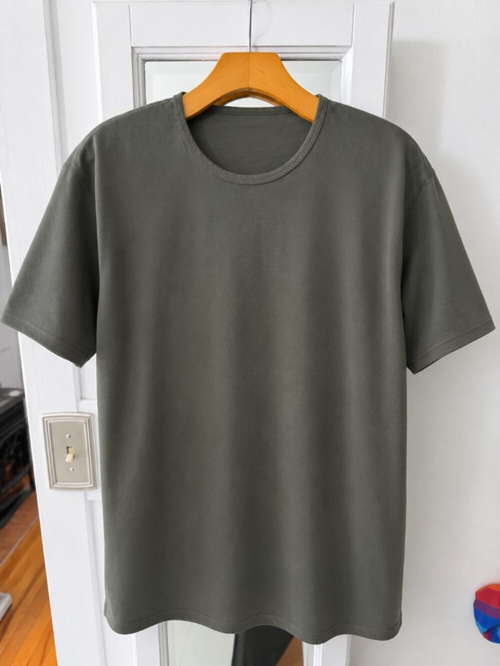 BYLT Premium Basics LUX Tee Green Medium